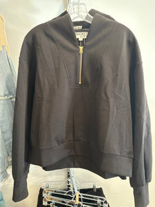 BLACK SCUBA HALF ZIP UP SWEATSHIRT